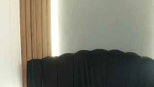 LiaMonroee  online show from March 14, 12:21 pm