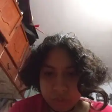 Snapshot of Syndel23 chatting on November 10, 12:20 am Syndel23 online show from November 10, 12:20 am