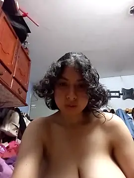 Syndel23 online show from February 2, 1:37 am