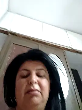 Snapshot of Jann_Riya333 chatting on May 20, 1:56 am Jann Riya333 online show from May 20, 1:56 am