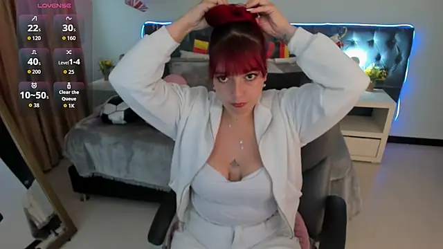 Blair red  online show from June 29, 11:43 am