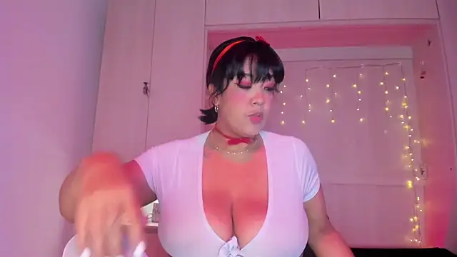 VickyRuiz  online show from February 4, 12:11 pm