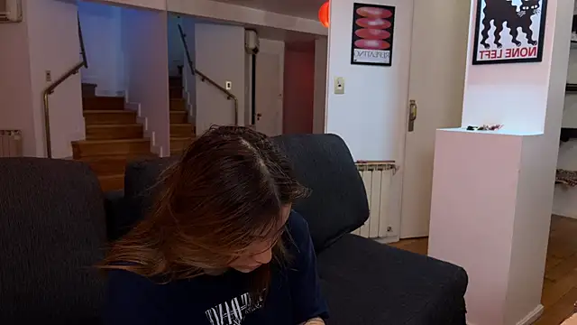 Snapshot of annaxxxb chatting on November 5, 12:10 am annaxxxb online show from November 5, 12:10 am