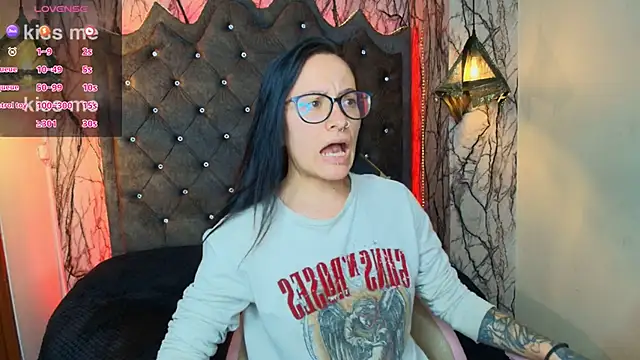 Zami Escobar of online show from September 11, 6:52 pm