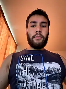 Snapshot of Diicaprio69 chatting on September 17, 8:32 pm Diicaprio69 online show from September 17, 8:32 pm