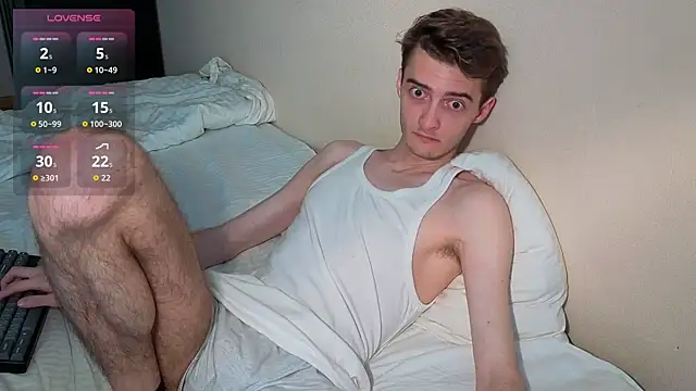 Snapshot of spider____man chatting on June 25, 2:43 pm spider man online show from June 25, 2:43 pm