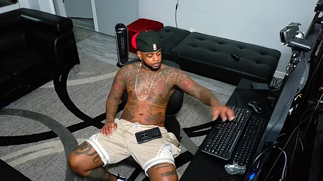 SLANGONDEMHOES online show from January 16, 10:47 pm