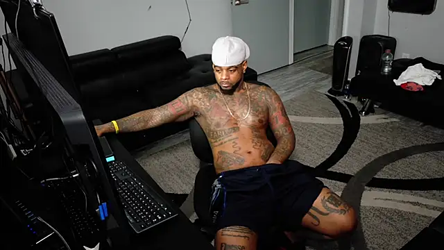 SLANGONDEMHOES online show from March 4, 12:27 am