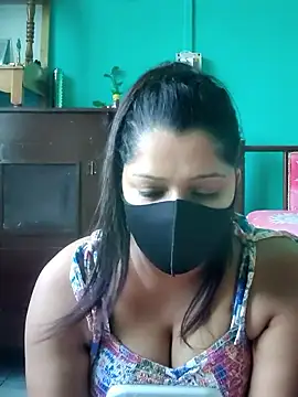 Snapshot of Hottie_couple69 chatting on September 25, 7:45 am Hottie couple69 online show from September 25, 7:45 am