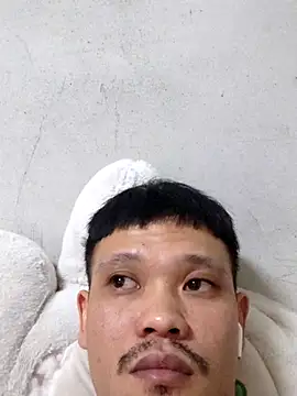 adamSexxy online show from December 2, 1:28 pm