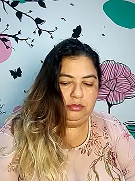 curvy diva  online show from October 24, 11:06 am