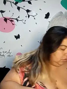 curvy diva  online show from November 12, 10:48 am