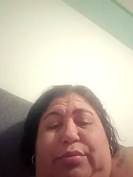 curvy diva  online show from January 7, 4:26 am