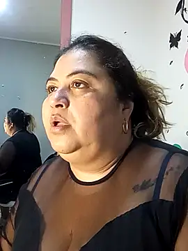 curvy diva  online show from January 14, 9:04 am