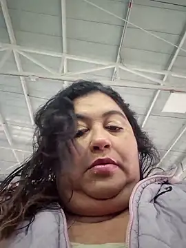 curvy diva  online show from February 2, 11:31 am