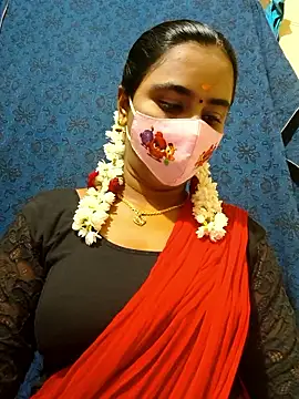 mini-queen online show from January 12, 1:05 pm