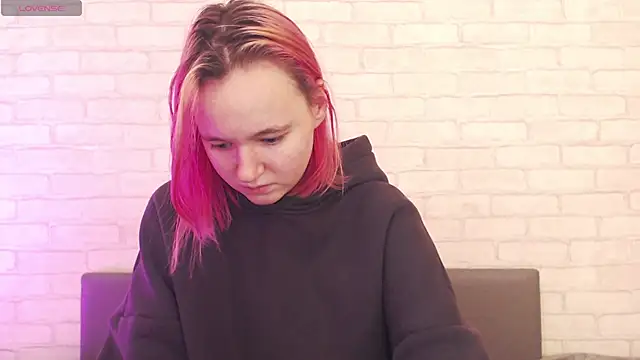 Snapshot of Ericha_Stone chatting on November 8, 3:39 am Ericha Stone online show from November 8, 3:39 am