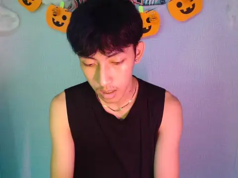 Make your ladyxx online show from October 17, 6:49 am