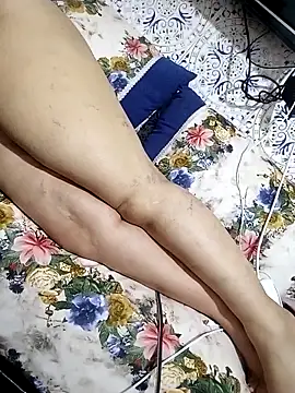 Snapshot of Mayamimi chatting on November 8, 9:35 pm Mayamimi online show from November 8, 9:35 pm