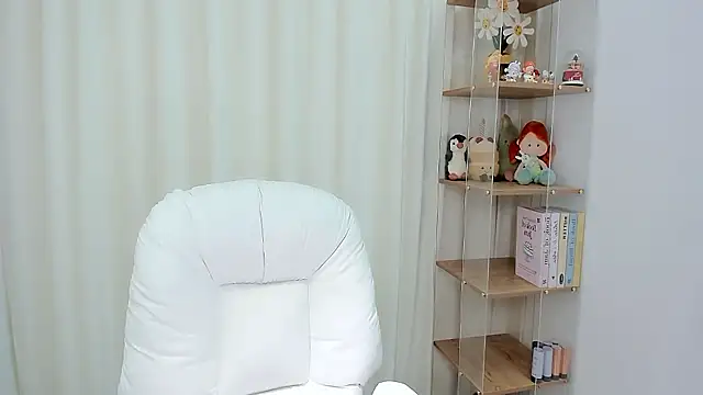 Snapshot of Nia-daozhu111 chatting on January 17, 8:19 am Nia-daozhu111 online show from January 17, 8:19 am