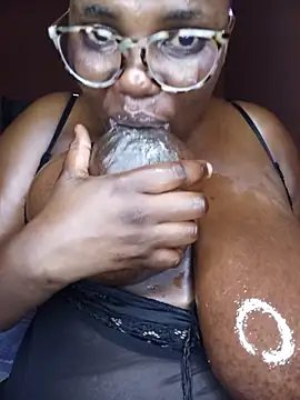 TheSpiceyQueen online show from February 20, 8:31 pm