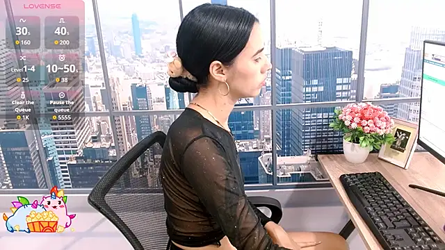 Snapshot of vanesa19_ chatting on October 6, 1:52 pm vanesa19 online show from October 6, 1:52 pm