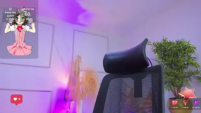 Snapshot of Emilywillis8 chatting on October 30, 1:23 pm Emilywillis8 online show from October 30, 1:23 pm