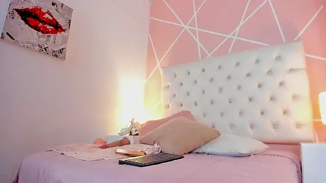 Viictoriia Lopez online show from October 1, 12:11 pm