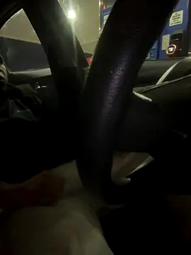 Snapshot of stressreliever94 chatting on November 28, 6:49 am stressreliever94 online show from November 28, 6:49 am