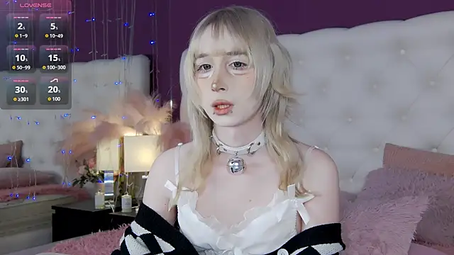 Snapshot of cutetomie chatting on May 10, 9:20 pm cutetomie online show from May 10, 9:20 pm