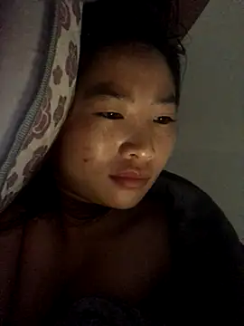 Snapshot of LiLy-0477 chatting on November 9, 1:15 am LiLy-0477 online show from November 9, 1:15 am