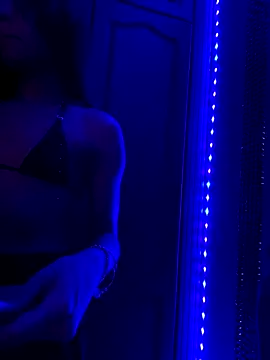 VeronicaSaenzx online show from November 23, 9:36 pm