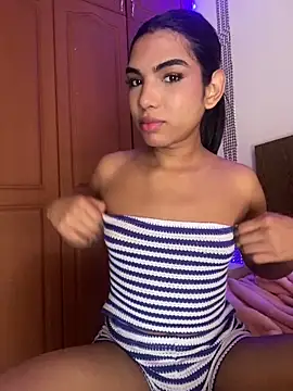 VeronicaSaenzx online show from March 12, 4:35 pm