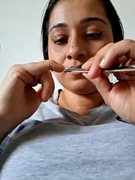 Alisson Morgann online show from July 7, 9:08 pm