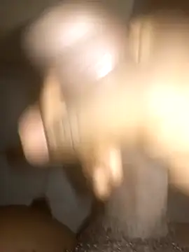 Snapshot of dann201 chatting on October 7, 10:18 pm dann201 online show from October 7, 10:18 pm