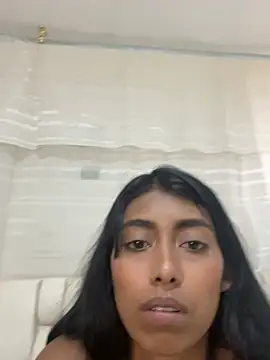 Snapshot of MysticShaira chatting on May 31, 9:38 pm MysticShaira online show from May 31, 9:38 pm