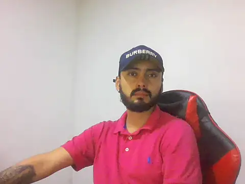 Snapshot of cristopher_wallacee chatting on October 5, 1:48 am cristopher wallacee online show from October 5, 1:48 am