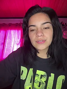 Snapshot of blinkiii_ chatting on December 14, 2:11 pm blinkiii online show from December 14, 2:11 pm