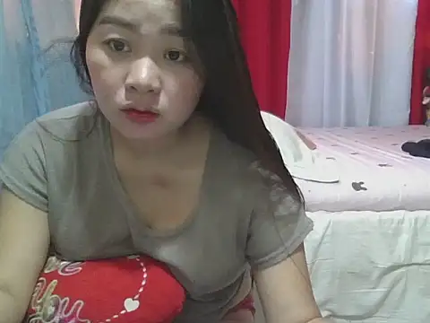 Snapshot of IloiloSunrise_Palangga chatting on November 2, 12:24 am IloiloSunrise Palangga online show from November 2, 12:24 am