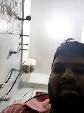 vinay smalldick online show from December 17, 1:00 am