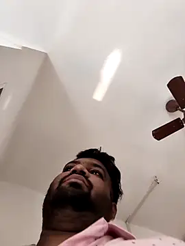 vinay smalldick online show from April 23, 2:57 am