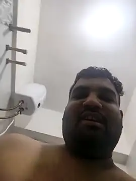 Snapshot of vinay_smalldick chatting on May 9, 6:40 am vinay smalldick online show from May 9, 6:40 am