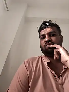 Snapshot of vinay_smalldick chatting on May 19, 1:56 am vinay smalldick online show from May 19, 1:56 am