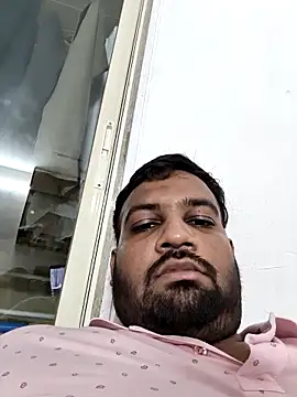 Snapshot of vinay_smalldick chatting on May 19, 2:45 pm vinay smalldick online show from May 19, 2:45 pm