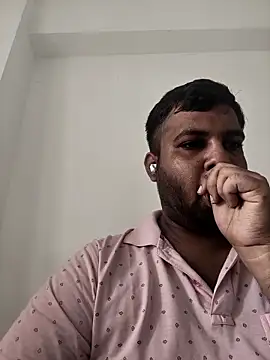 Snapshot of vinay_smalldick chatting on May 20, 3:56 am vinay smalldick online show from May 20, 3:56 am