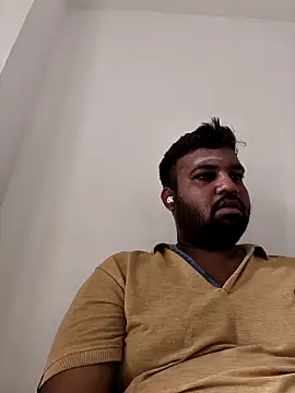 Snapshot of vinay_smalldick chatting on May 28, 2:31 am vinay smalldick online show from May 28, 2:31 am
