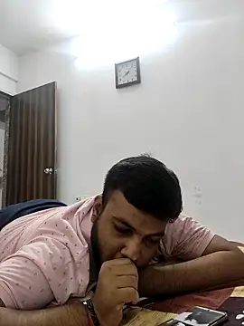 Snapshot of vinay_smalldick chatting on May 28, 2:36 pm vinay smalldick online show from May 28, 2:36 pm