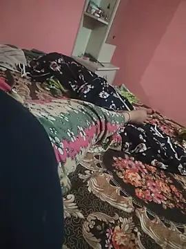 Snapshot of vinay_smalldick chatting on May 29, 2:53 am vinay smalldick online show from May 29, 2:53 am