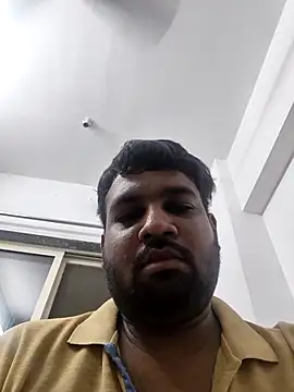 Snapshot of vinay_smalldick chatting on June 9, 2:39 pm vinay smalldick online show from June 9, 2:39 pm