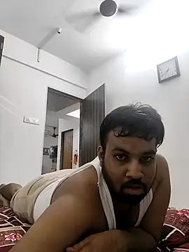 Snapshot of vinay_smalldick chatting on June 18, 2:10 pm vinay smalldick online show from June 18, 2:10 pm